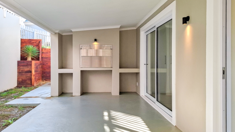 3 Bedroom Property for Sale in Green Pastures Western Cape